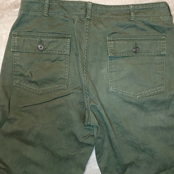 KOTN Antifit Unisex Olive Green Straight Leg Pants - Picture 8 of 8
